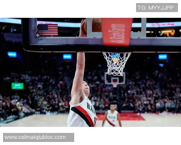 火箭队第四节三分球投篮失误频繁杨瀚森虽有卡位却难以抢到篮板